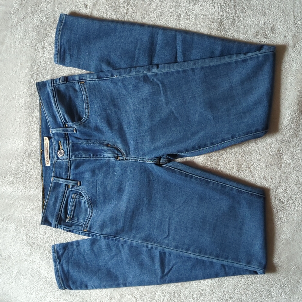 Levi 720 High Rise Supper Skinny